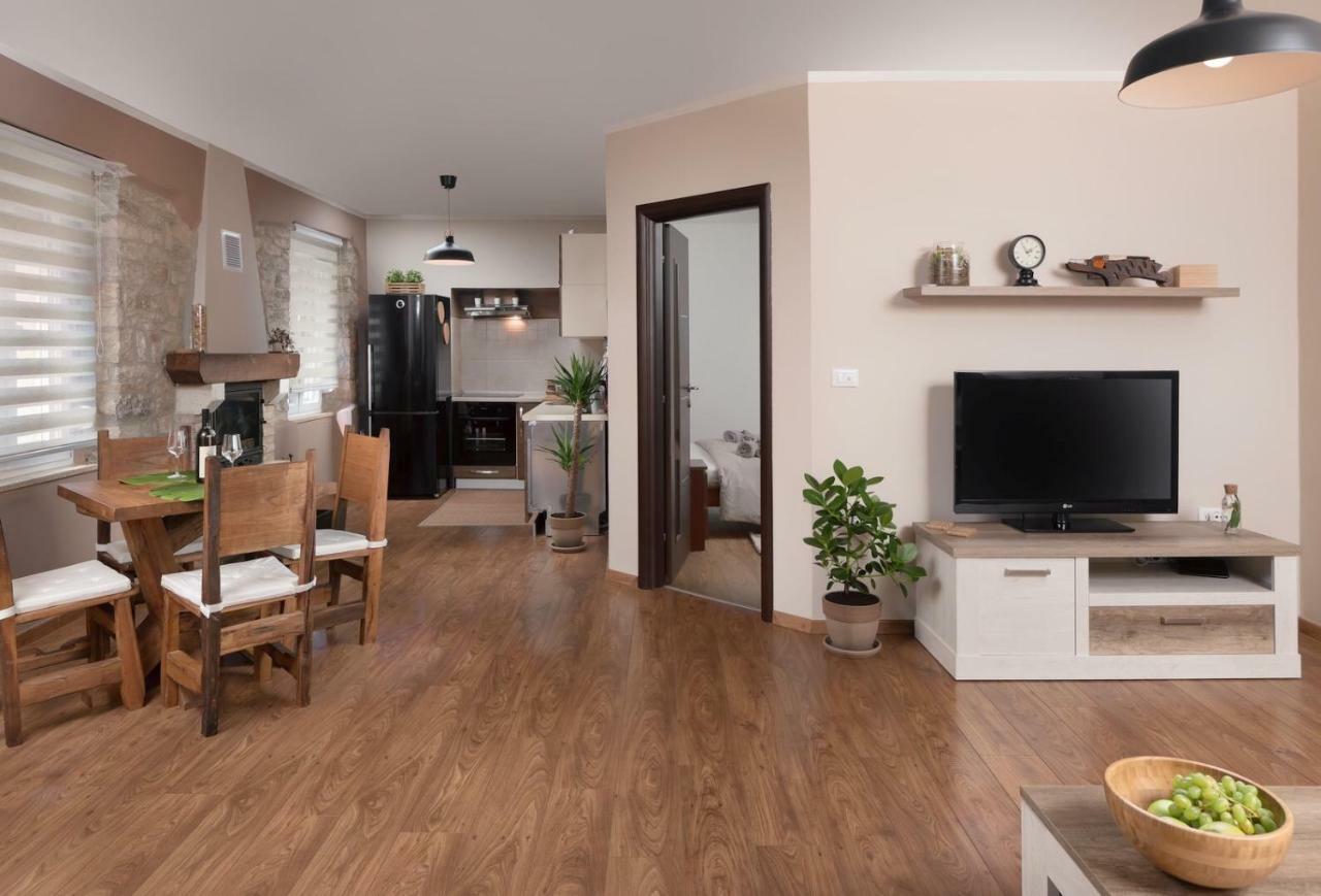 Vecchio Mercato Pula Apartman Exteriör bild